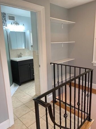 7 Crescent Hill unit 1, Wakefield, MA 01880 - photo 6