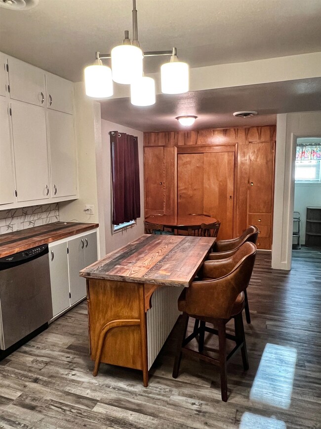 204 S 8th St, Wakeeney, KS 67672 - photo 6