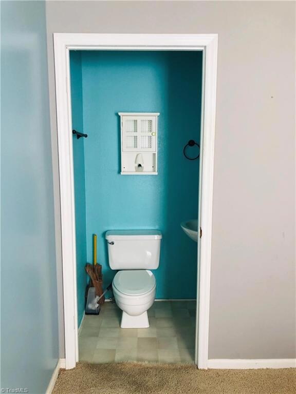 221 Greenvale Rd, Asheboro, NC 27203 - photo 7