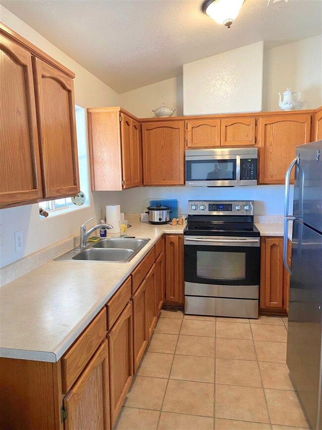 12767 S Sheila Ave, Yuma, AZ 85367 - photo 4