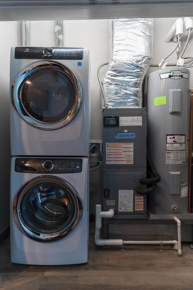 576 E Third St unit 320, Lexington, KY 40508 - photo 6