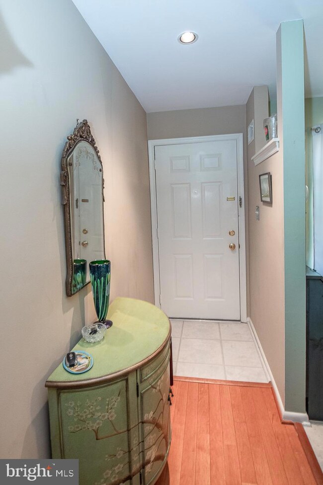 190 Valley Stream Ln unit 190, Chesterbrook, PA 19087 - photo 3