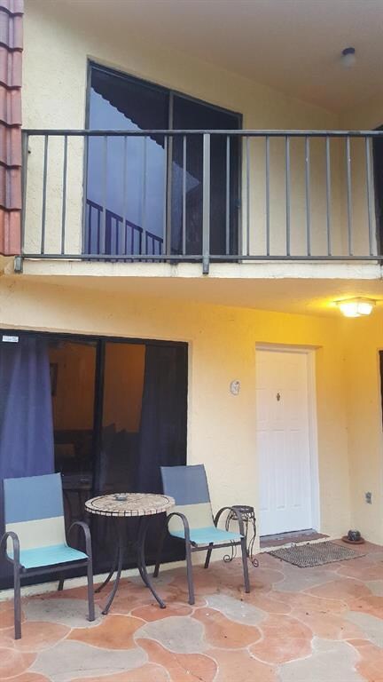 balcony1
