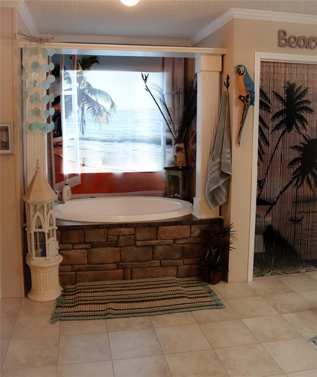 Master bathroom 1