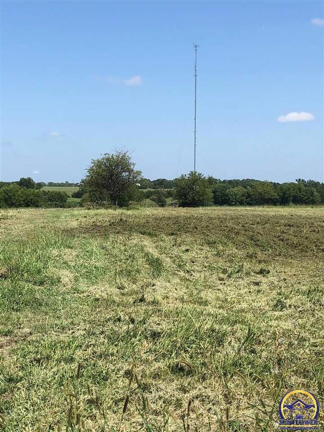 0 SW 61st St unit Tract 3, Topeka, KS 66610 - photo 2
