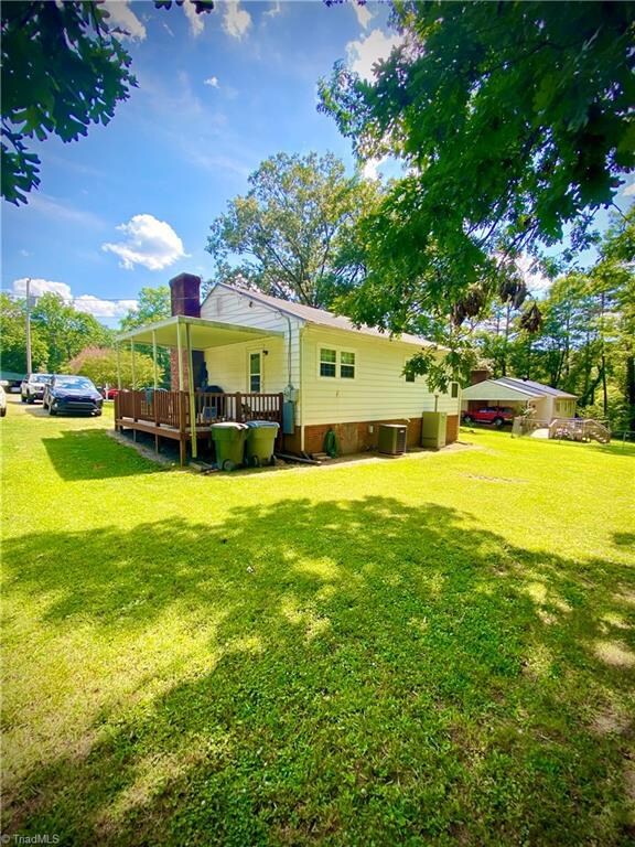 218 Mcknight St, Asheboro, NC 27203 - photo 3