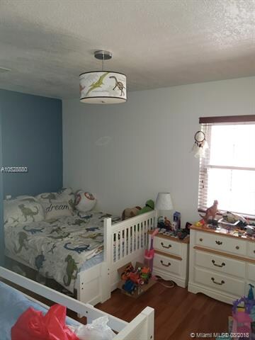 unlisted-address, Miami, FL 33186 - photo 6