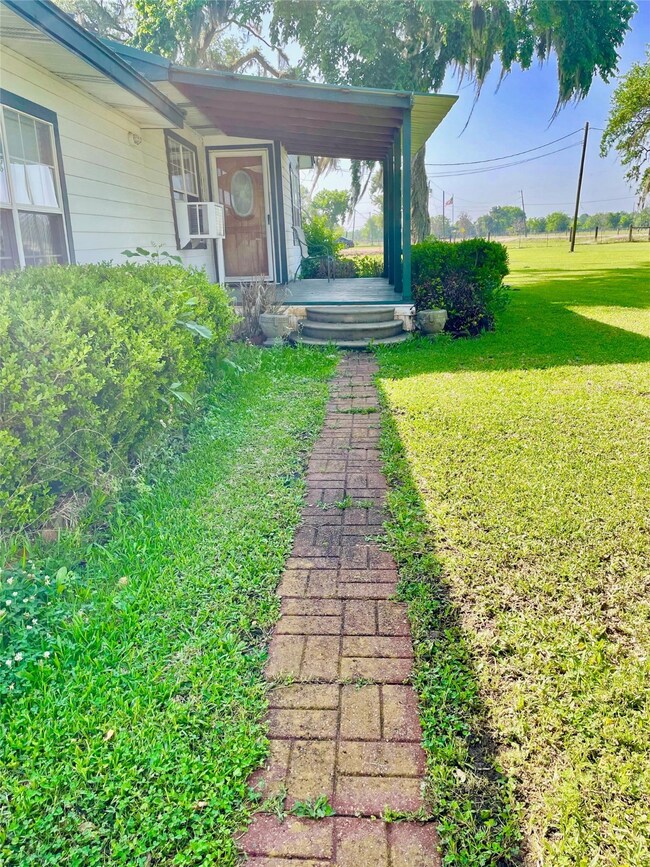 17727 County Road 489, Brazoria, TX 77422 - photo 3