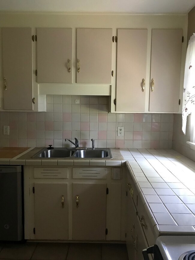 1101 Doren Dr, Eufaula, AL 36027 - photo 4