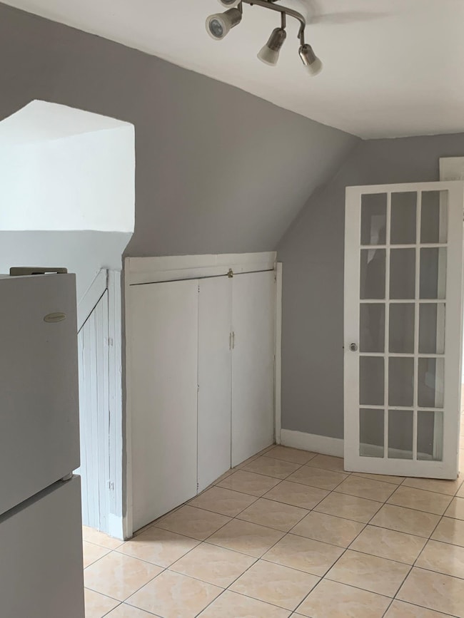 139 Shippen St unit 3, Weehawken, NJ 07086 - photo 5