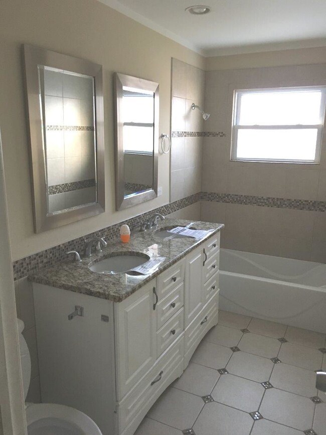 19020 Loretto Ln unit 7, Country Club Hills, IL 60478 - photo 6