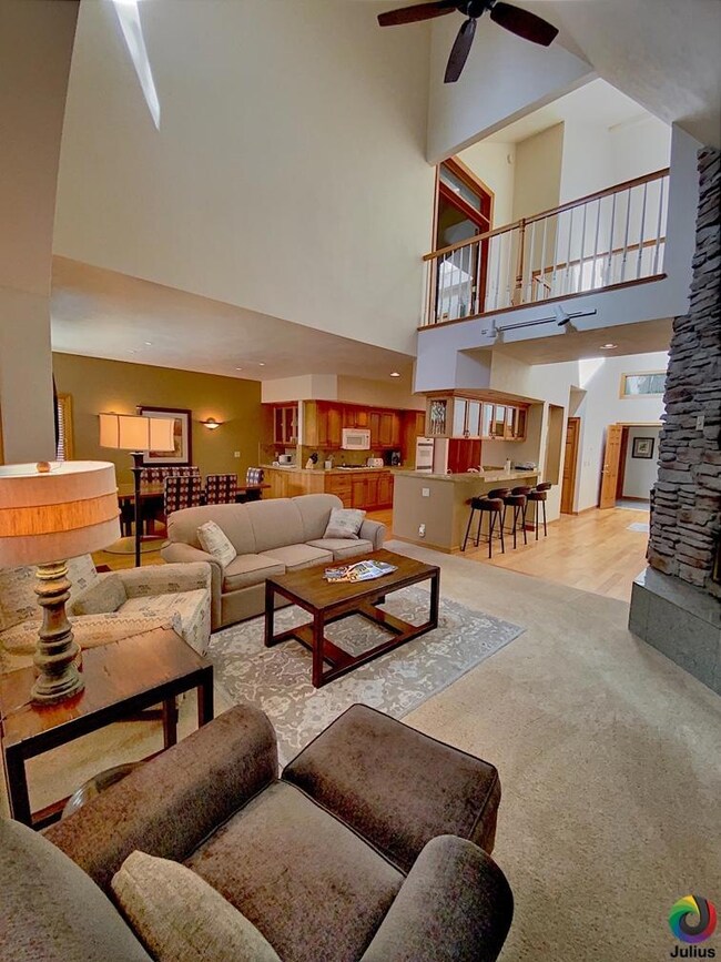 56958 Peppermill Ct unit 3-C, Sunriver, OR 97707 - photo 5