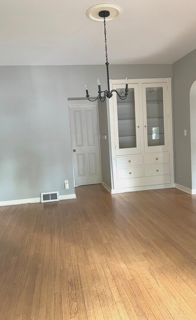 219 Webster St unit 1, Batavia, IL 60510 - photo 3