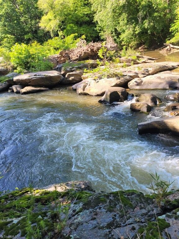 Wonderful opportunity for kayaking, fishing, and swimming