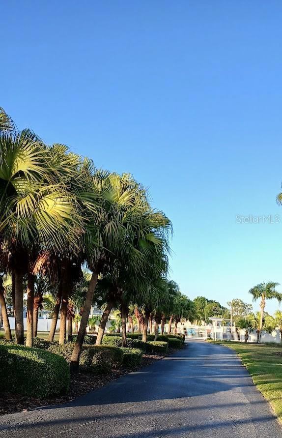 ENTRANCE DRIVE