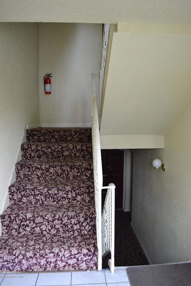 138 Bodman Place unit 4, Red Bank, NJ 07701 - photo 2