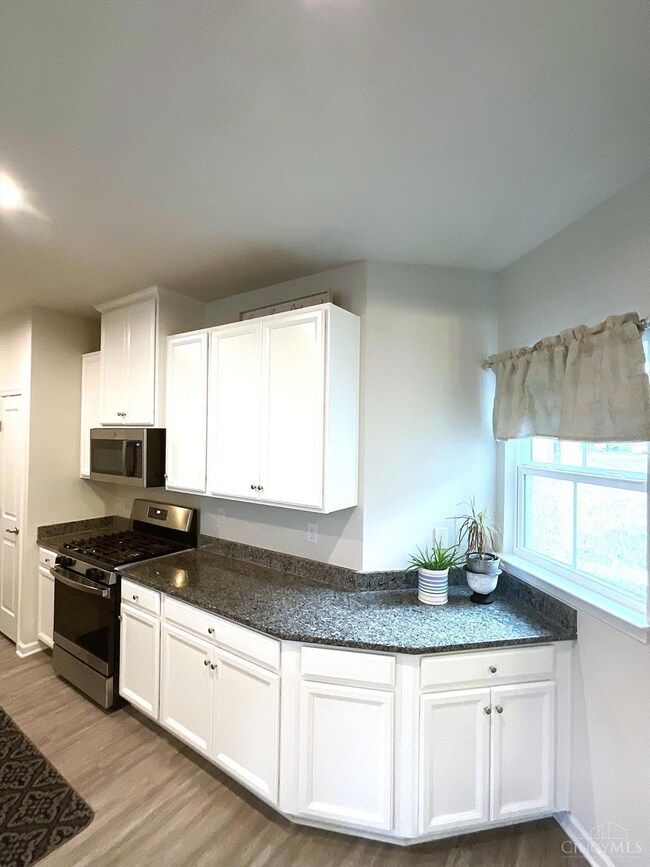 5902 Stones Throw Way, Liberty Township, OH 45044 - photo 7