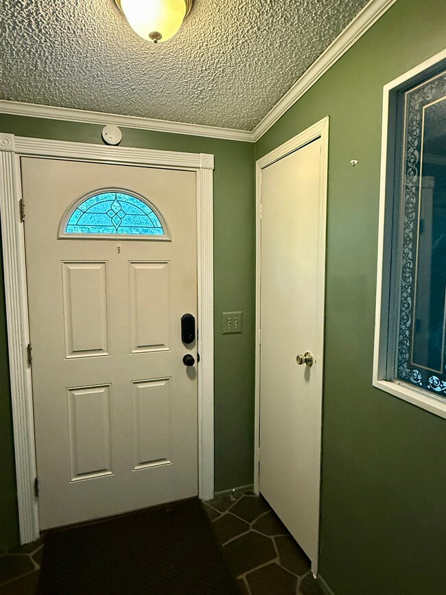 141 Redwood Rd, Loudon, NH 03307 - photo 6