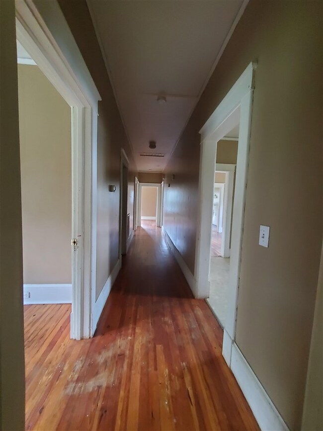 414 W 4th St, Siler City, NC 27344 - photo 7