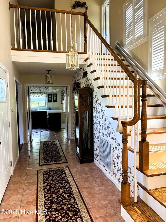 Foyer & Stairs