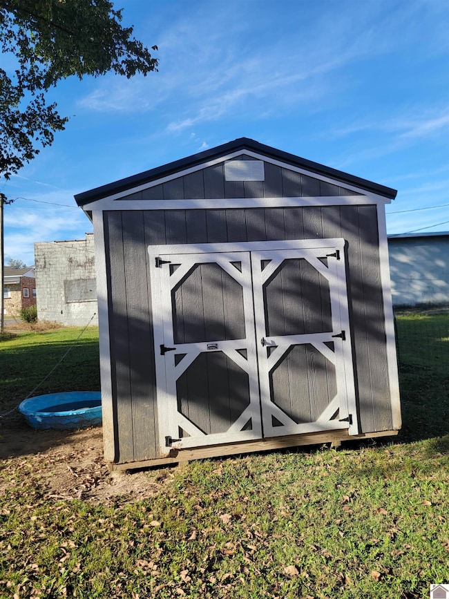 301 E 13th St, Benton, KY 42025 - photo 3