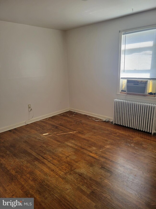 780 Elkton Rd unit D, Newark, DE 19711 - photo 4