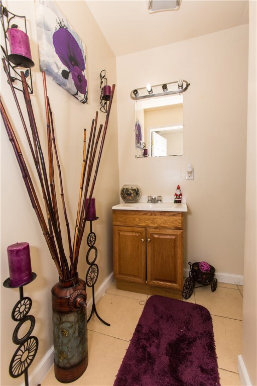 191 Reynolds Ave, Providence, RI 02905 - photo 6