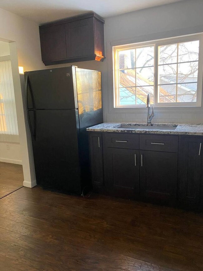 18262 Burnham Ave unit 2, Lansing, IL 60438 - photo 7