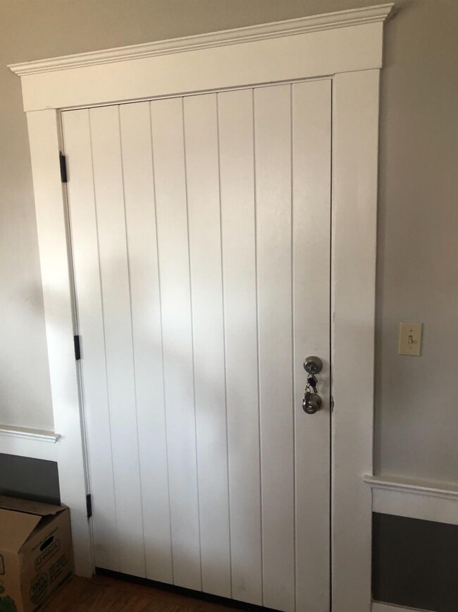 1284 N Ferger Ave, Fresno, CA 93728 - photo 2