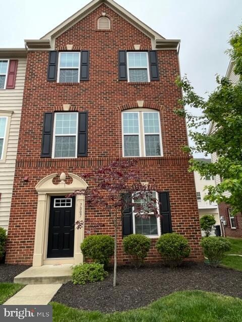 7007 Trek Way, Gainesville, VA 20155 - photo 2