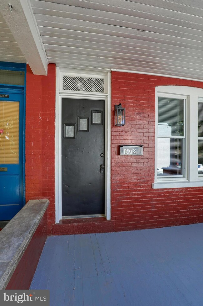 678 Hebrank St, Lancaster, PA 17603 - photo 4