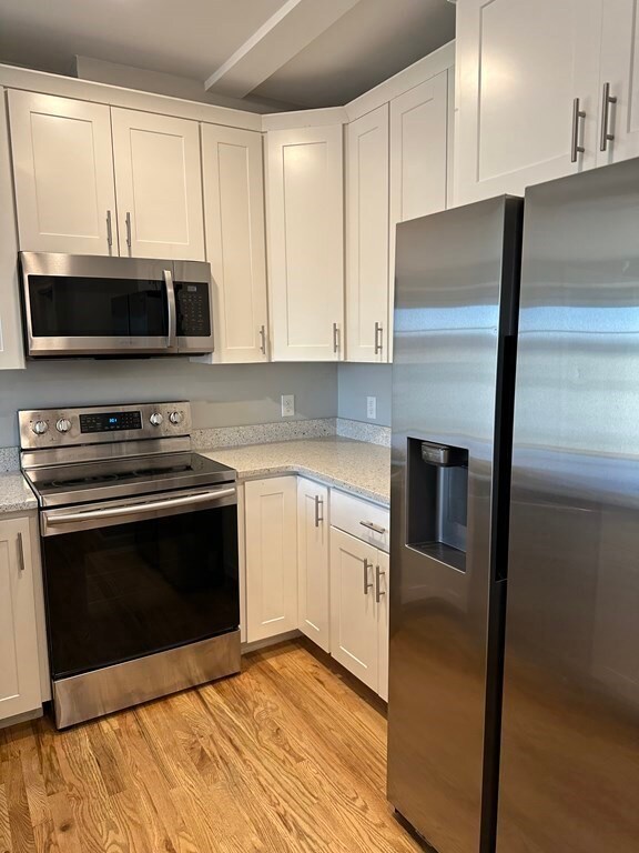 20 Locust St unit 206, Danvers, MA 01923 - photo 2