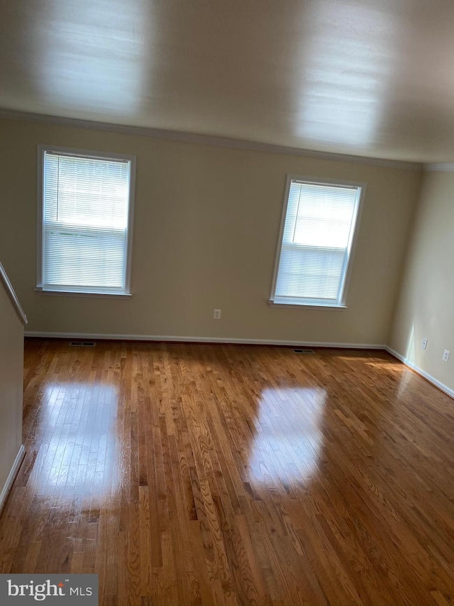 2908 Chinkapin Oak Ln, Woodbridge, VA 22191 - photo 7