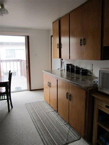 1327 Lakeview Ave, Klamath Falls, OR 97601 - photo 4