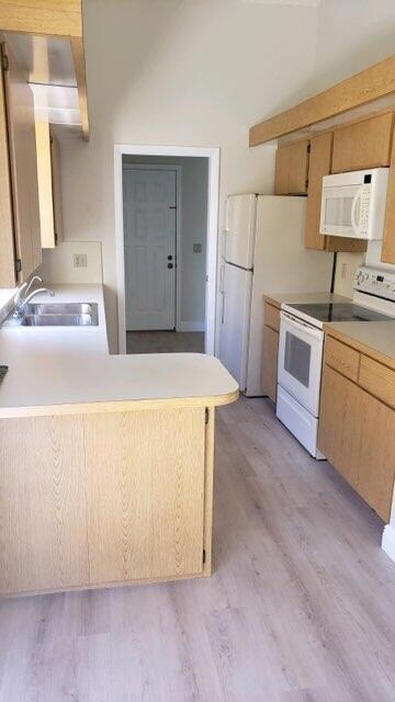 132 Beach Summit Ct, Jupiter, FL 33477 - photo 6