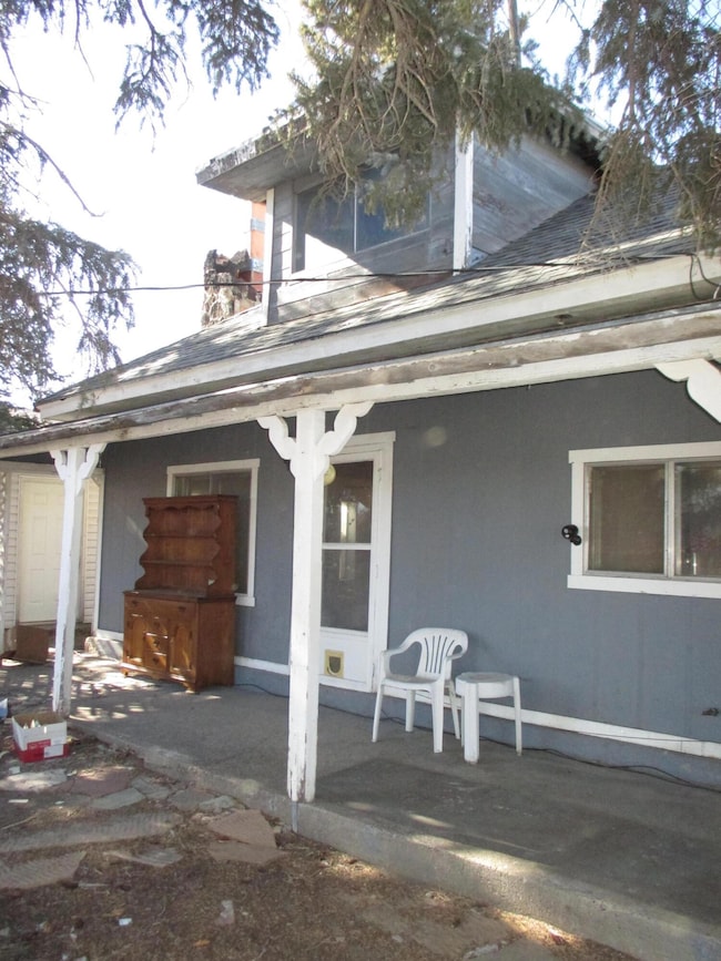 76 W Center St, Hatch, UT 84735 - photo 3