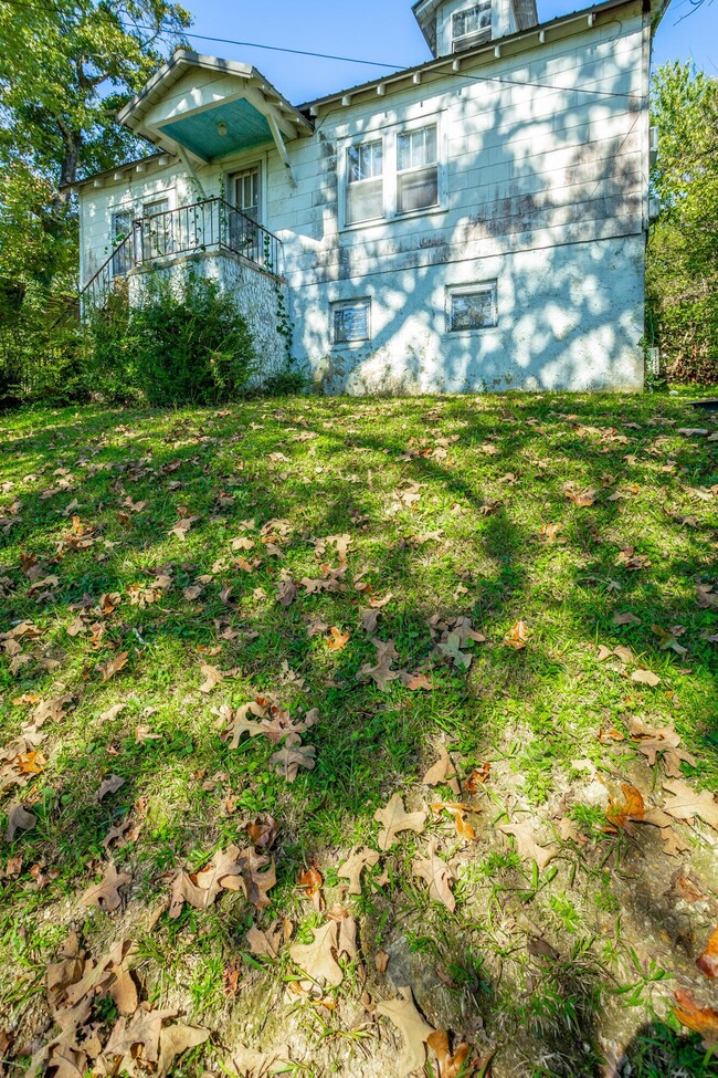 310 Tennessee Ave, Rossville, GA 30741 - photo 2