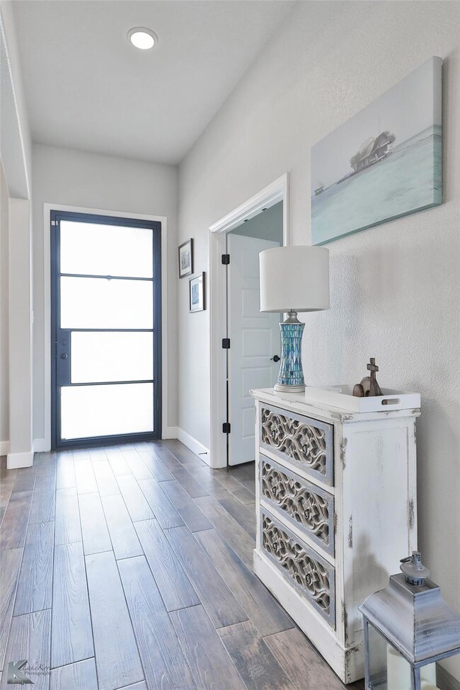 101 Dorado Ct, Abilene, TX 79602 - photo 4