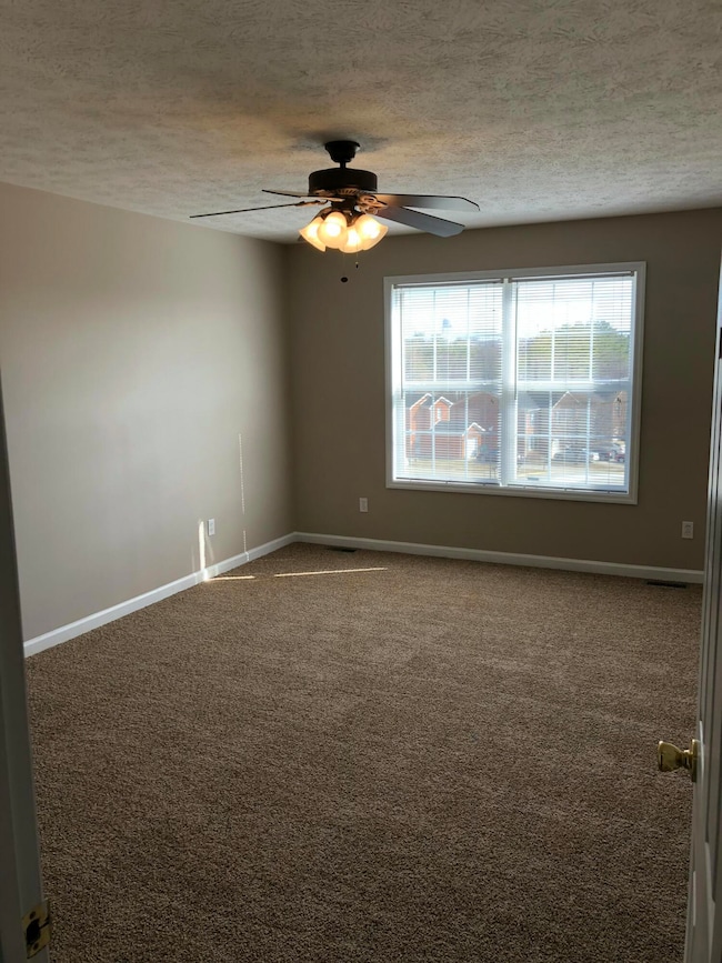 1057 Blackwell Ct, Richmond, KY 40475 - photo 6