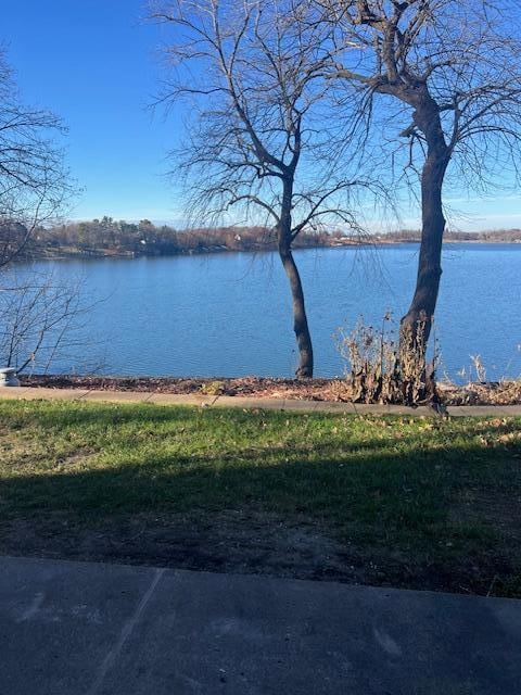 30675 Park St unit 101, Lindstrom, MN 55045 - photo 2