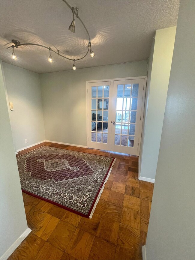 72-35 112th St unit 12B, Forest Hills, NY 11375 - photo 4