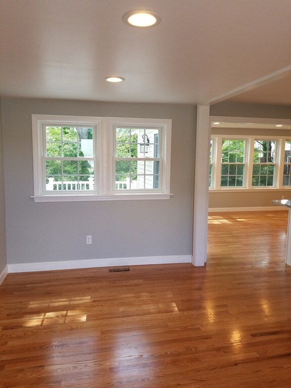 55 Alden Rd, Weymouth, MA 02188 - photo 4