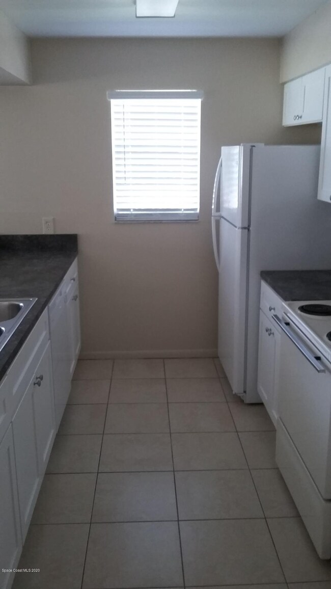 206 N Grannis Ave, Titusville, FL 32796 - photo 4