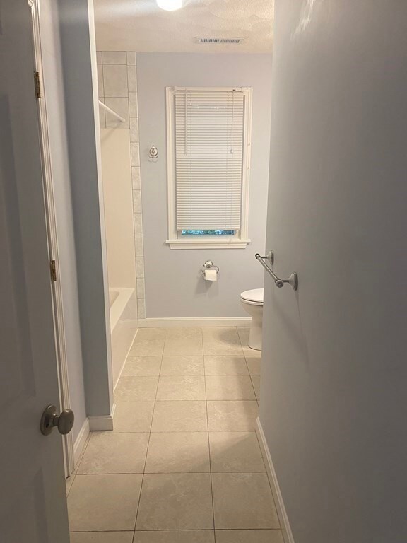 52 Lawrence St unit B, Wakefield, MA 01880 - photo 5