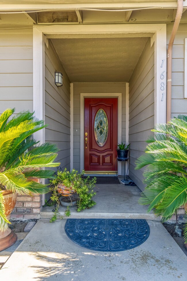 1681 W Grand Ave. Porterville-31