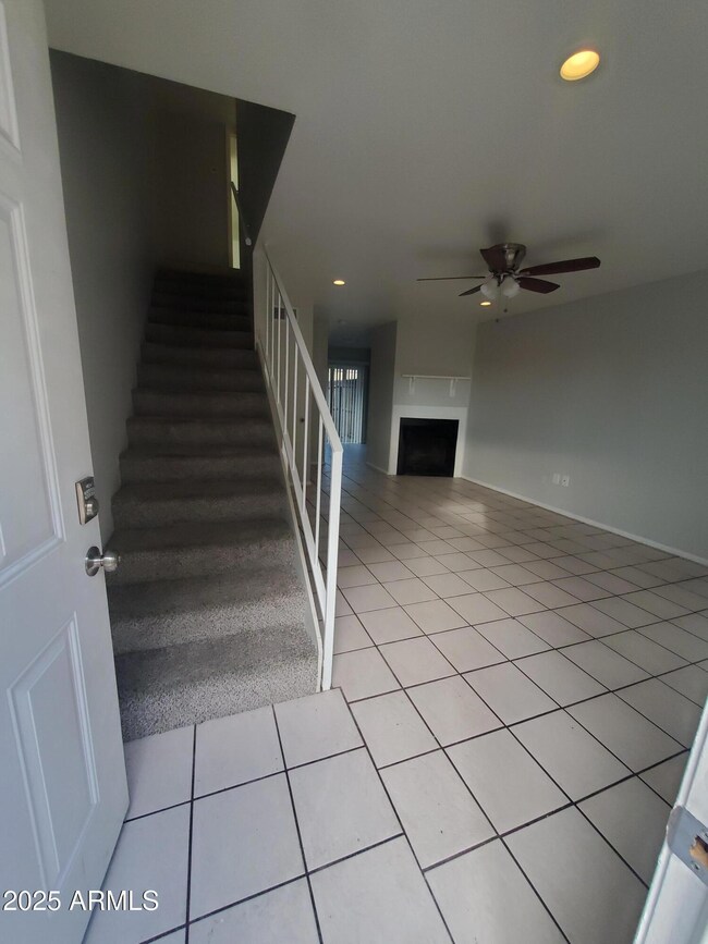 2645 E Harvard St unit 5, Phoenix, AZ 85008 - photo 6