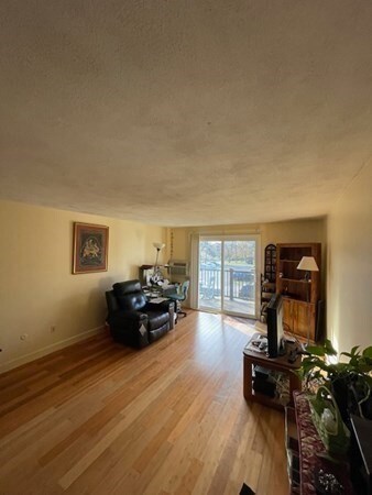 3 Walker Rd unit 6, North Andover, MA 01845 - photo 3