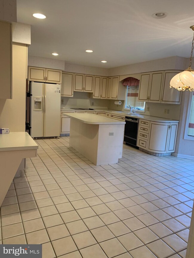 1729 Linden Blvd, Vineland, NJ 08361 - photo 3