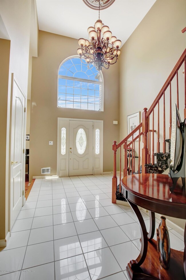20-Foyer