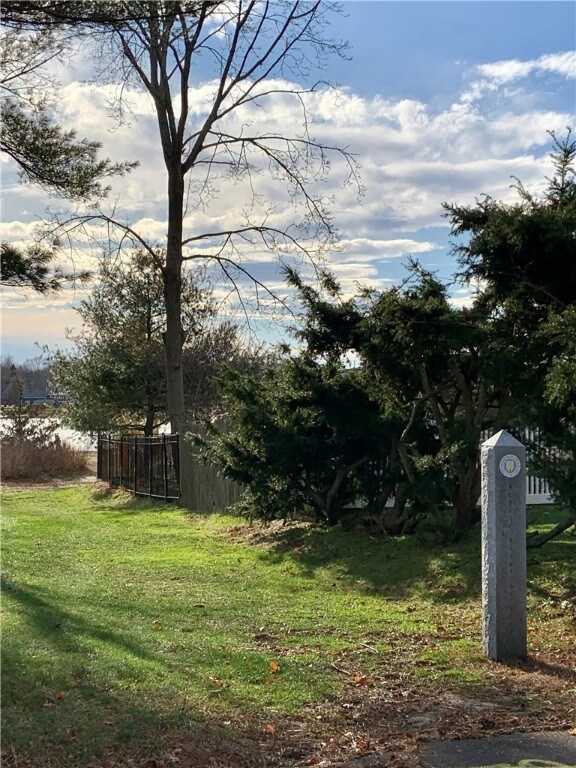 Neighborhood water access at the end of the street